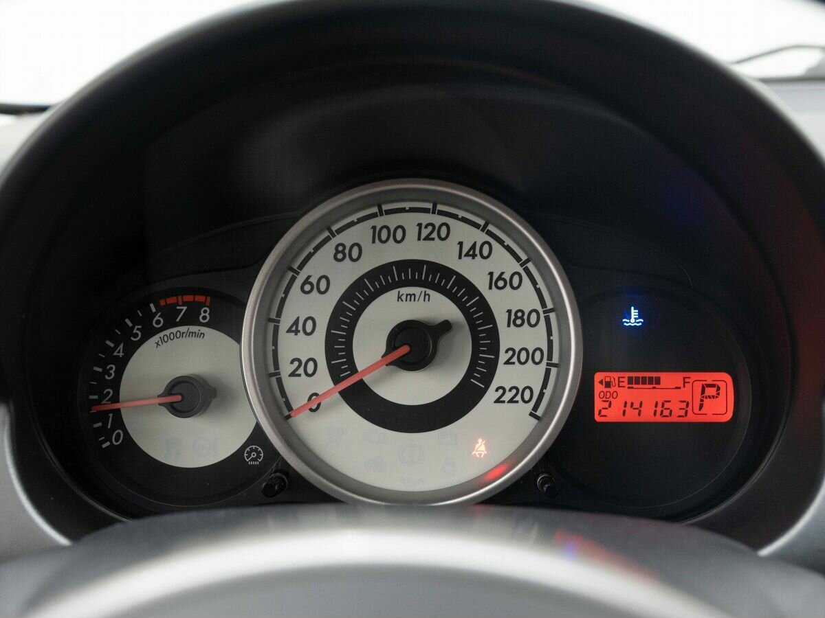 Купить Mazda 2 с пробегом. Фото: #17