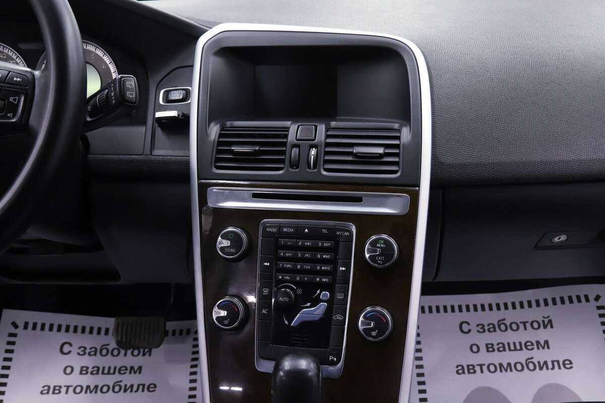 Купить Volvo XC60 с пробегом. Фото: #10