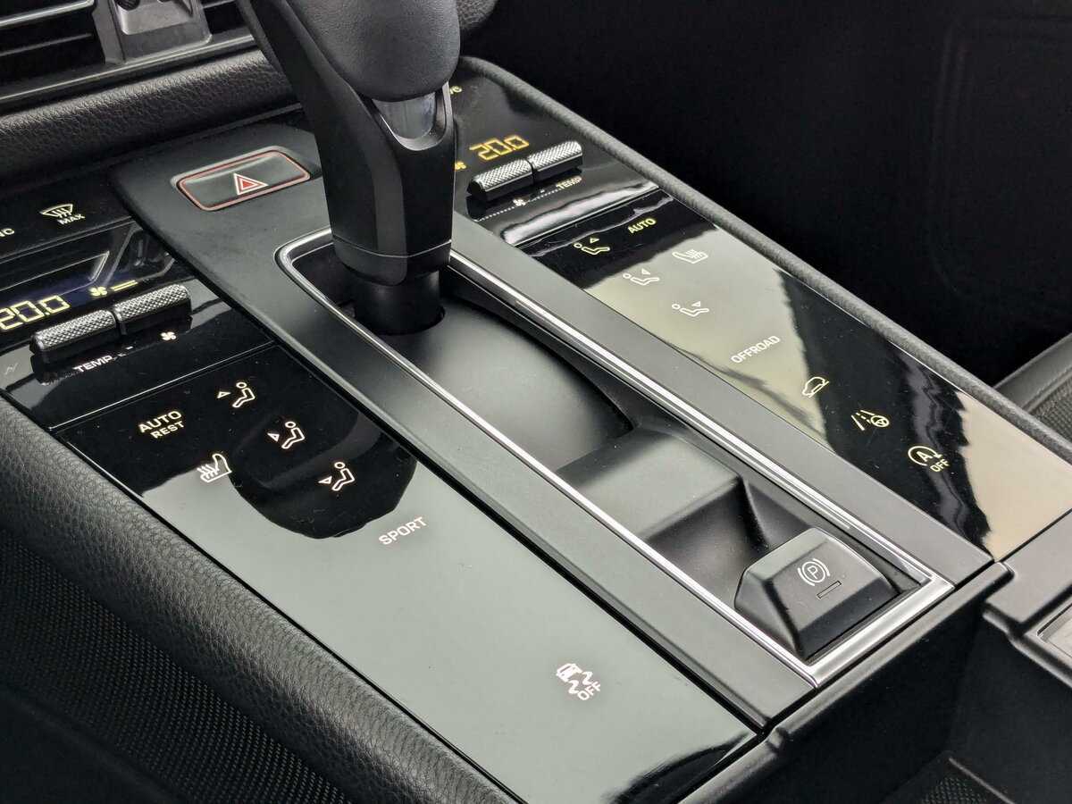 Купить Porsche Macan с пробегом. Фото: #22