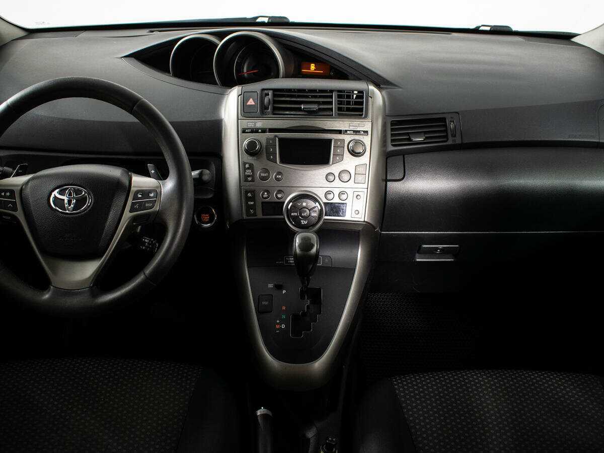Купить Toyota Verso с пробегом. Фото: #11
