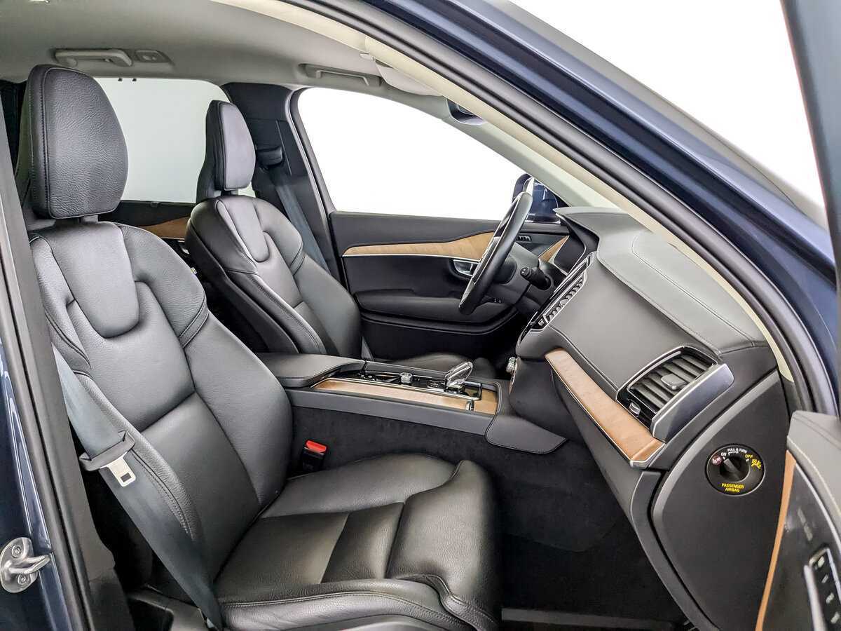 Купить Volvo XC90 с пробегом. Фото: #16