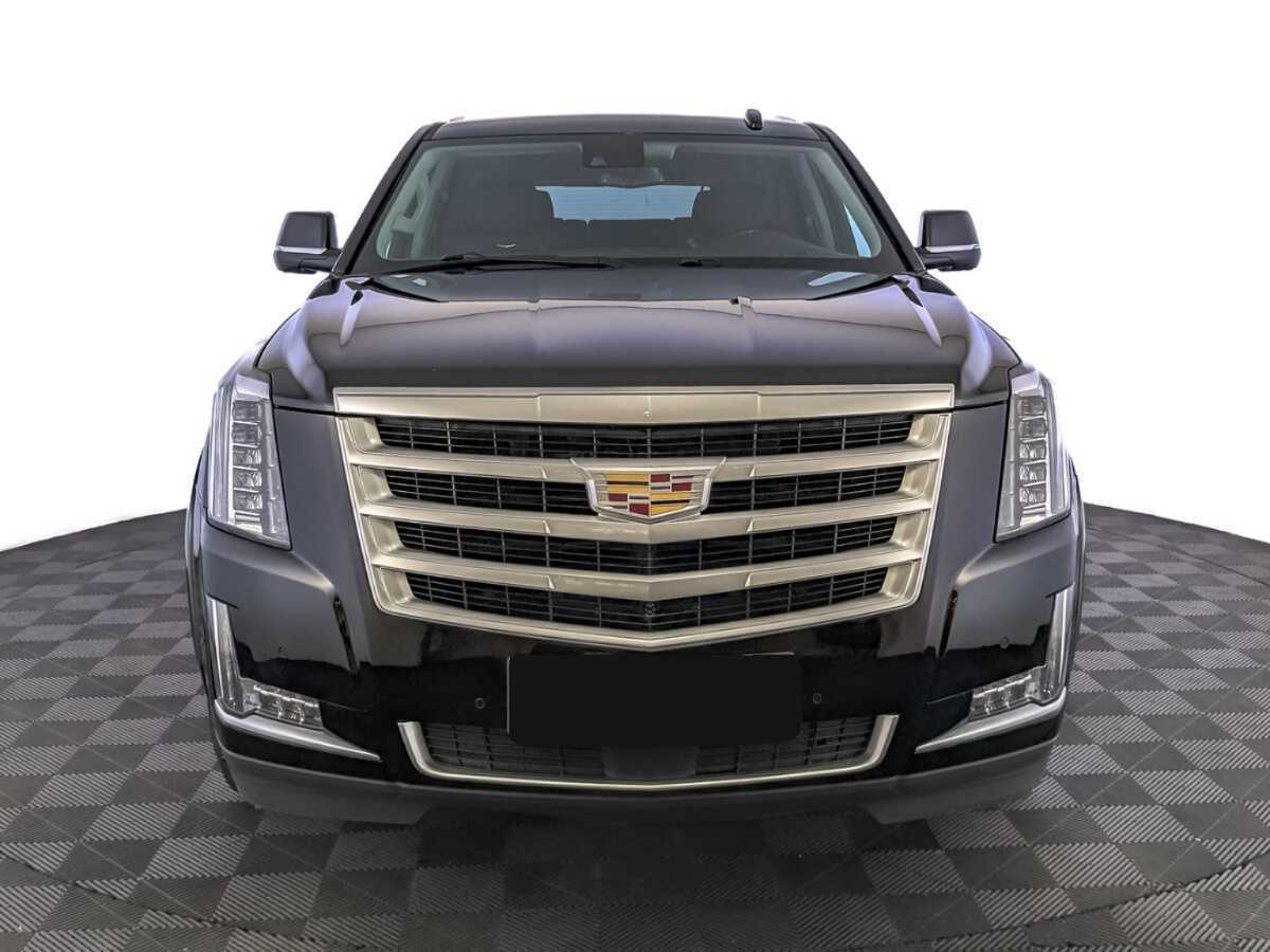 Купить Cadillac Escalade с пробегом. Фото: #1