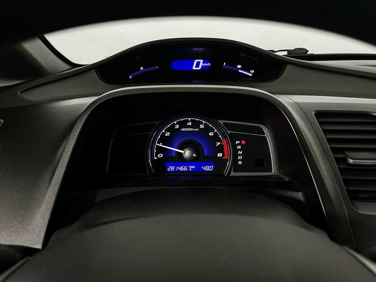Купить Honda Civic с пробегом. Фото: #10