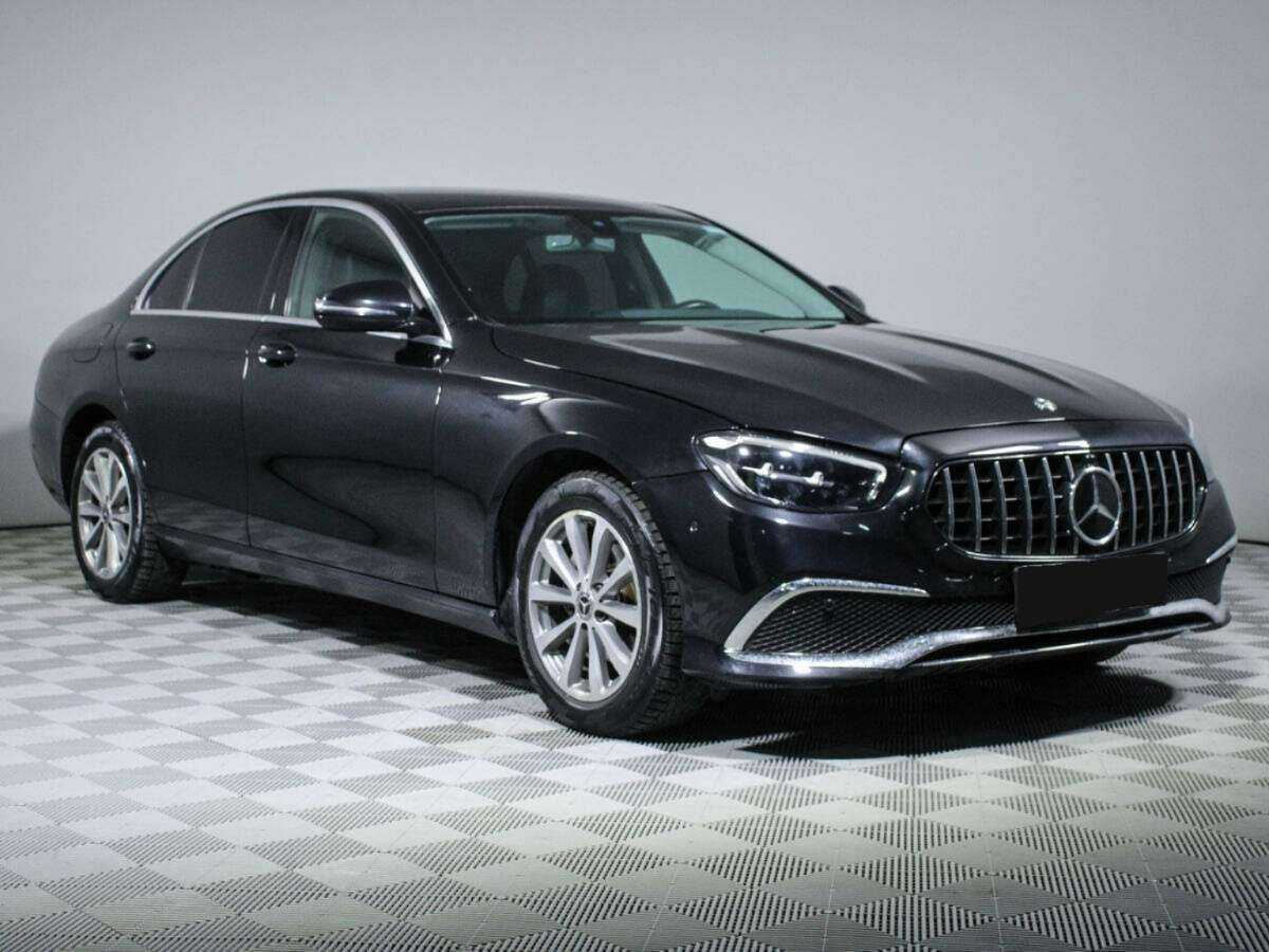 Купить Mercedes-Benz E-Класс с пробегом. Фото: #2