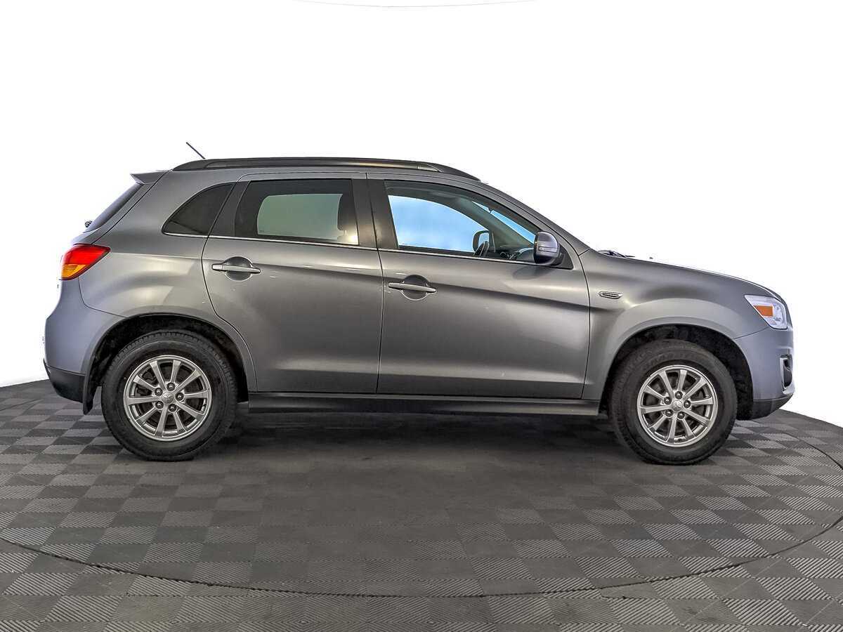 Купить Mitsubishi ASX с пробегом. Фото: #3
