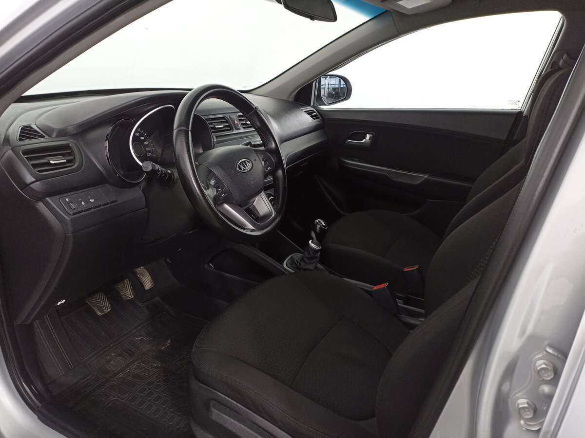 Купить Kia Rio с пробегом. Фото: #15