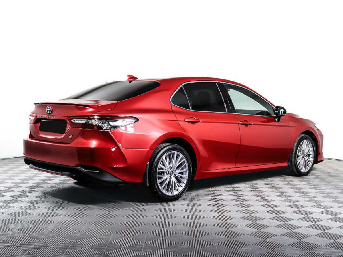 Купить Toyota Camry с пробегом. Фото: #2
