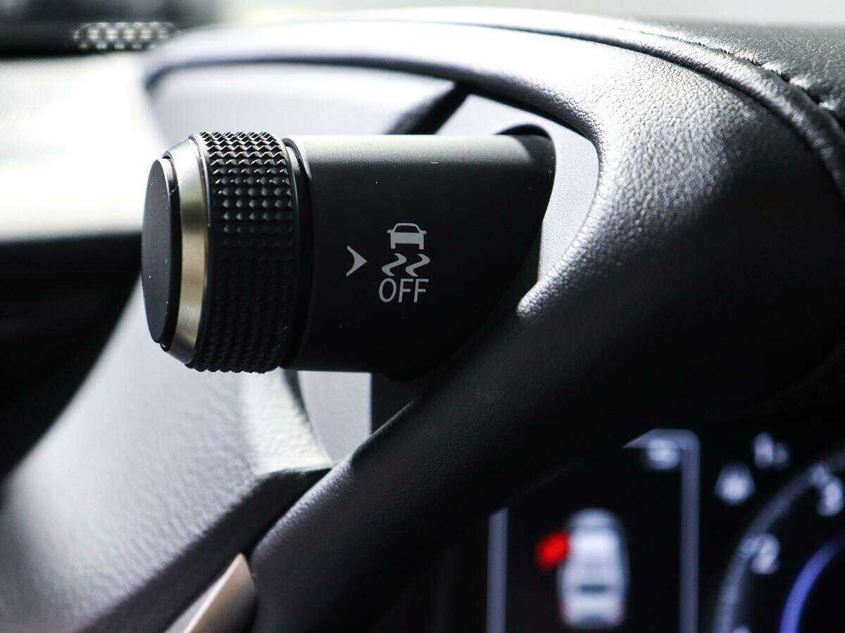Купить Lexus ES с пробегом. Фото: #21