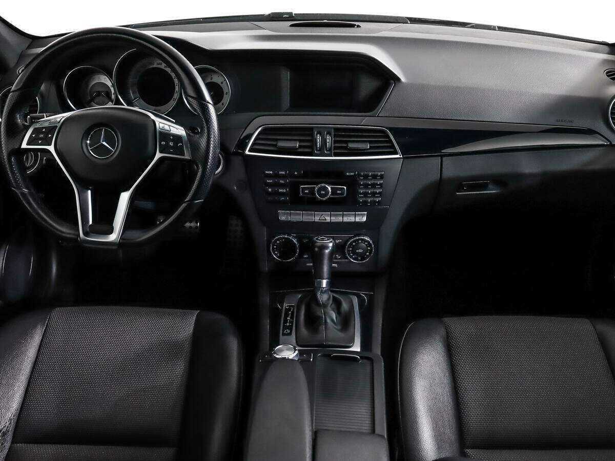 Купить Mercedes-Benz C-Класс с пробегом. Фото: #11