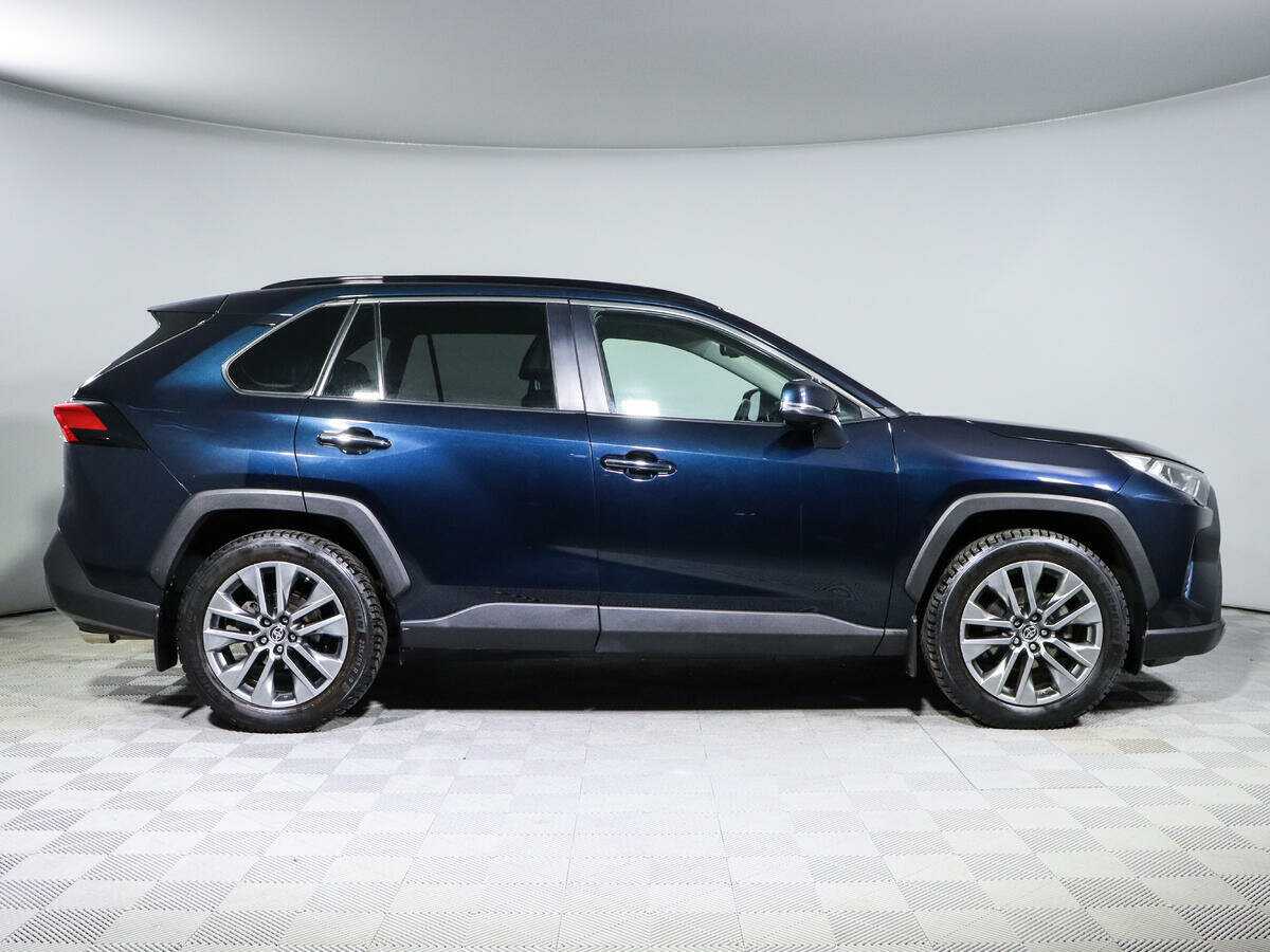 Купить Toyota RAV4 с пробегом. Фото: #3