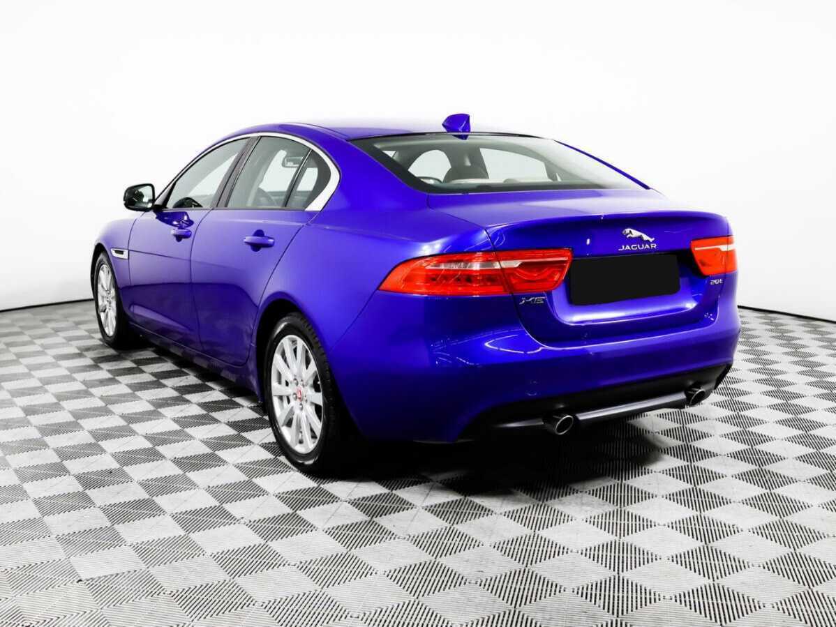 Купить Jaguar XE с пробегом. Фото: #6