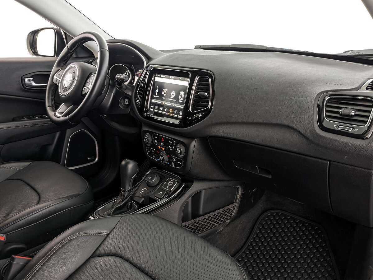 Купить Jeep Compass с пробегом. Фото: #8