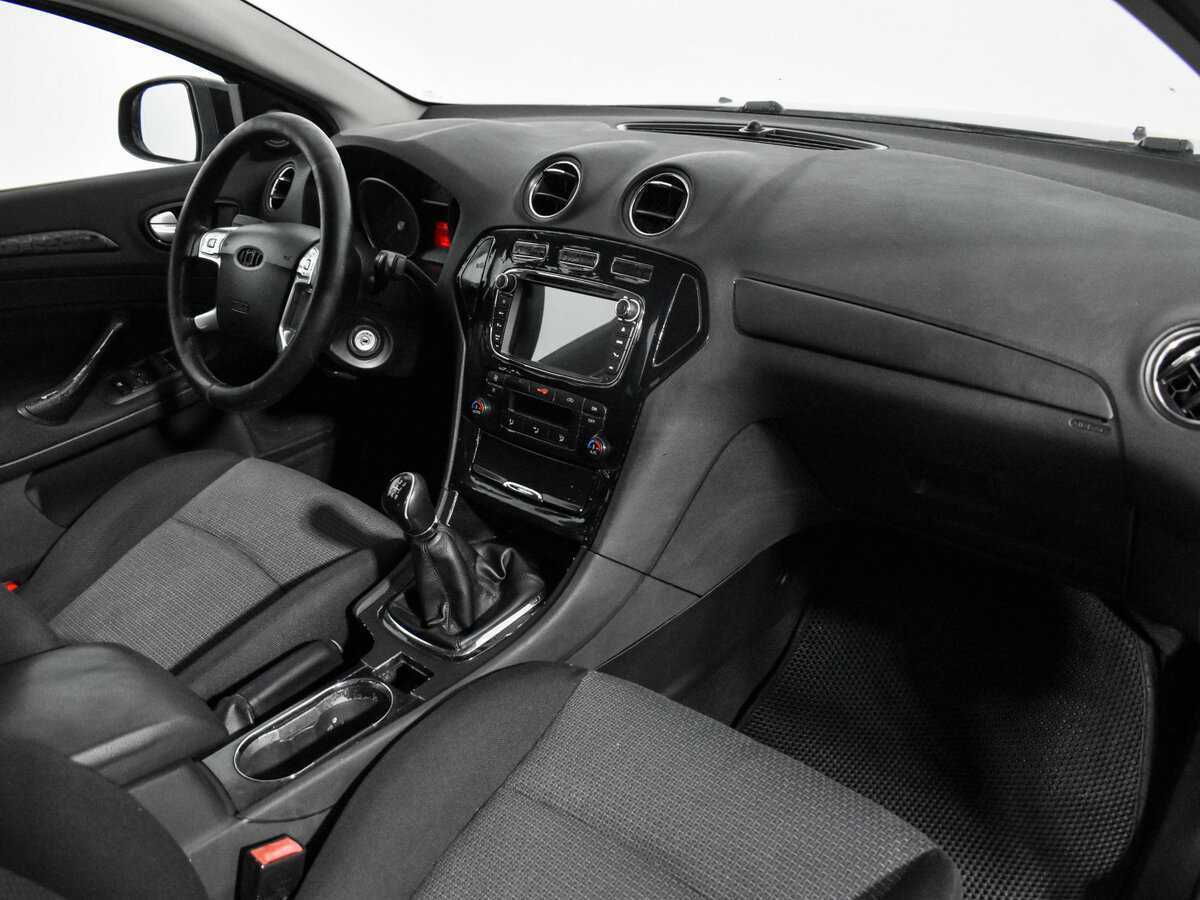 Купить Ford Mondeo с пробегом. Фото: #10