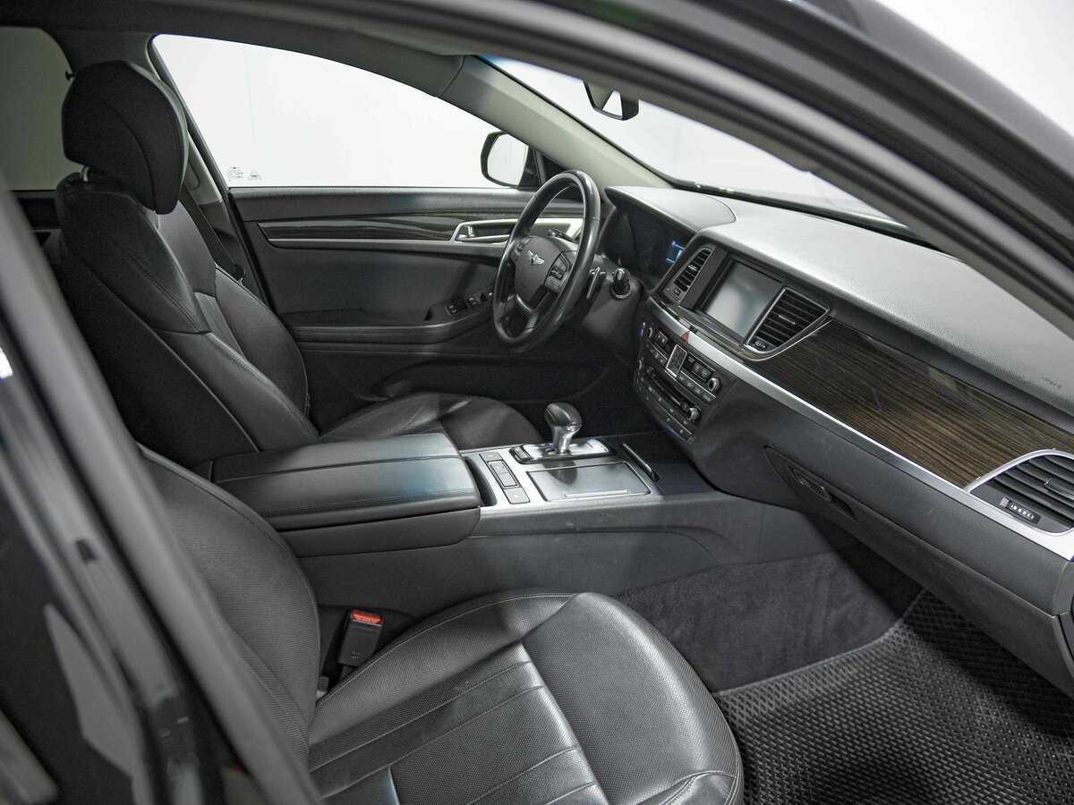 Купить Genesis G80 с пробегом. Фото: #19
