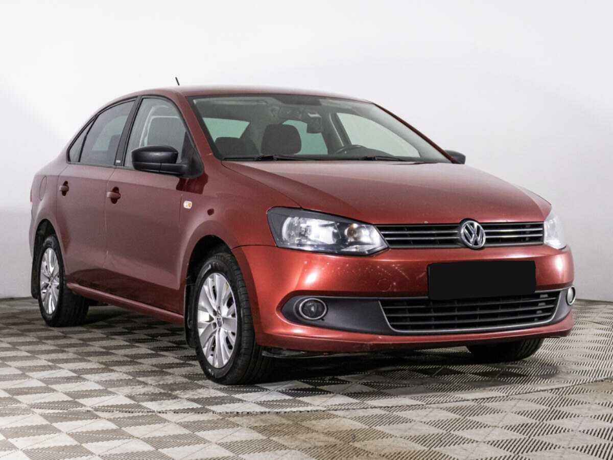 Купить Volkswagen Polo с пробегом. Фото: #2