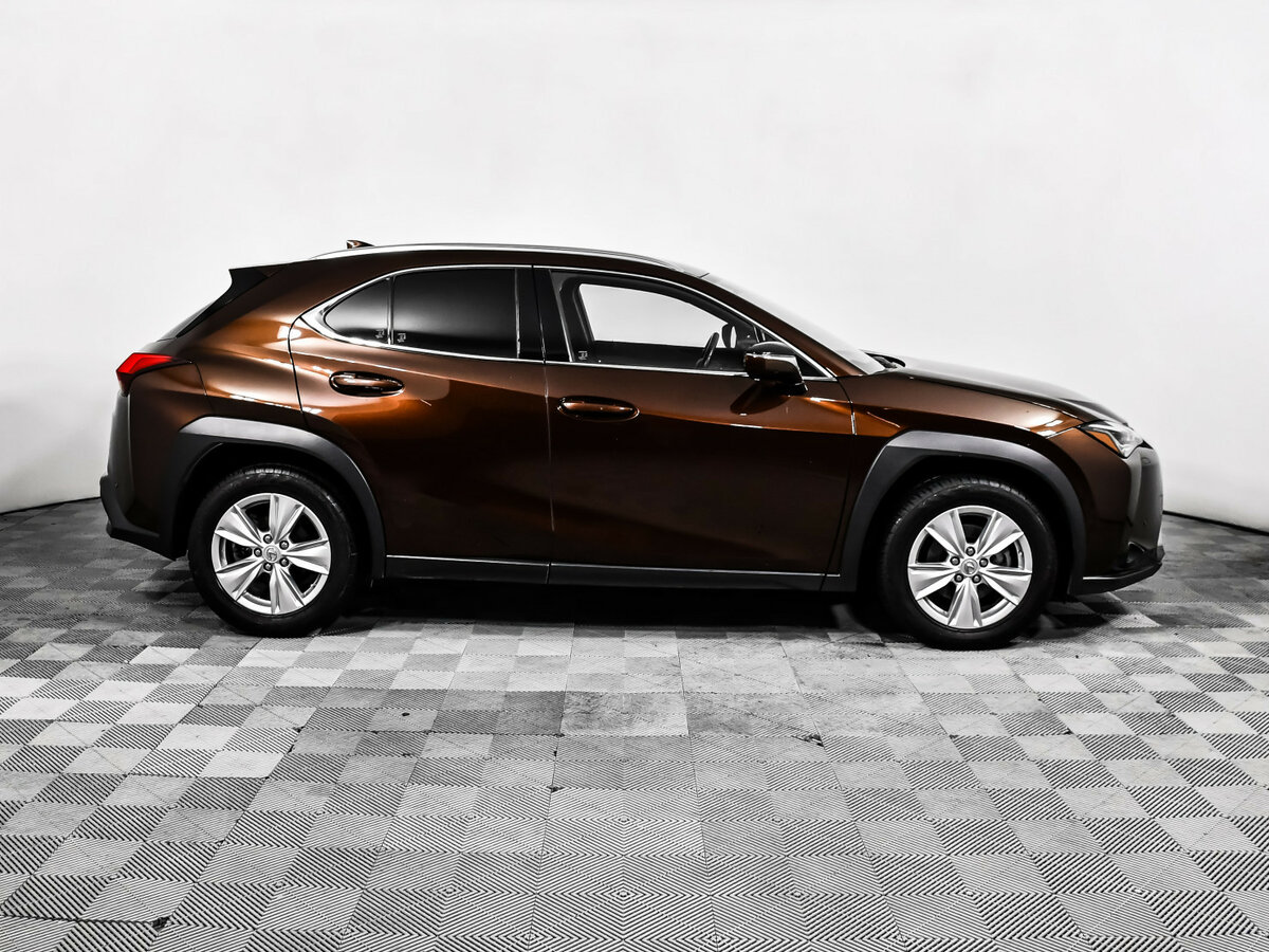 Купить Lexus UX с пробегом. Фото: #3