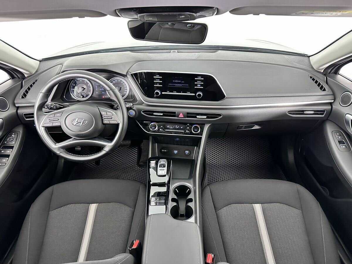 Купить Hyundai Sonata с пробегом. Фото: #8