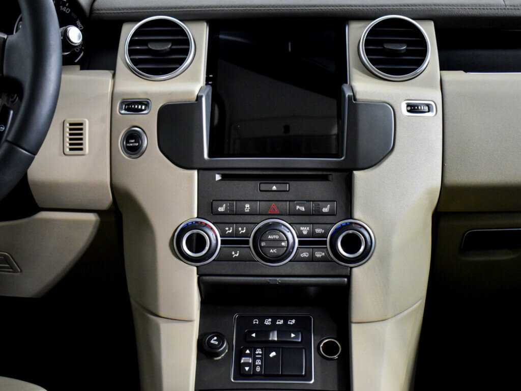 Купить Land Rover Discovery с пробегом. Фото: #14