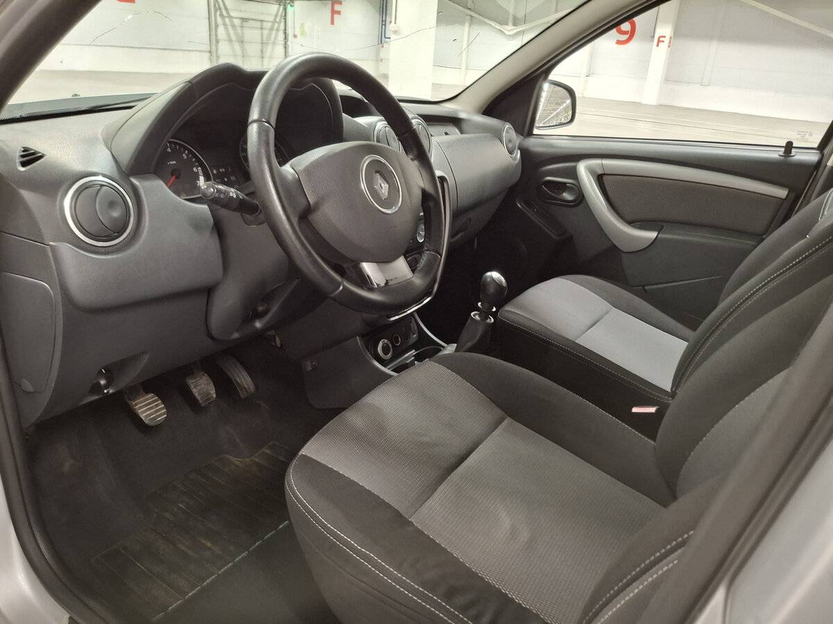 Купить Renault Duster с пробегом. Фото: #15