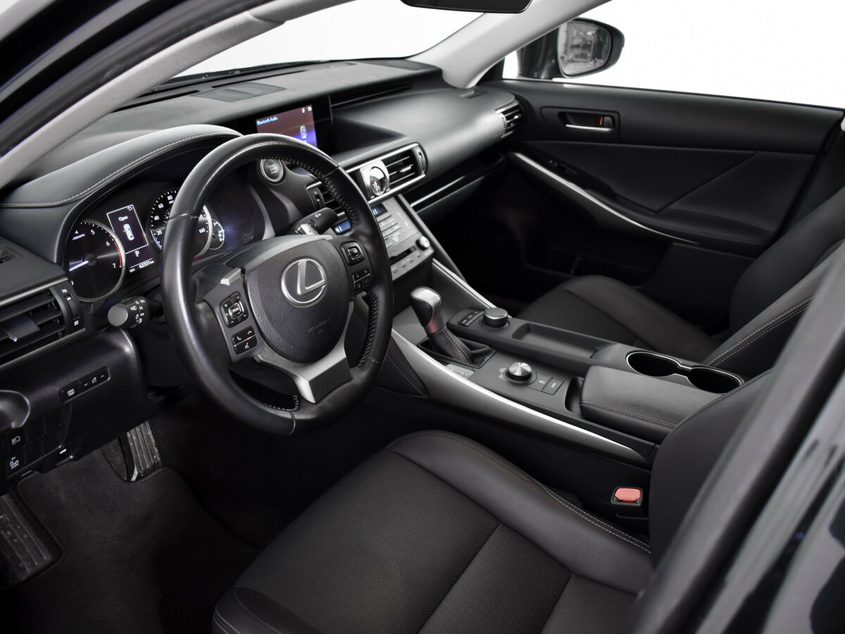 Купить Lexus IS с пробегом. Фото: #8