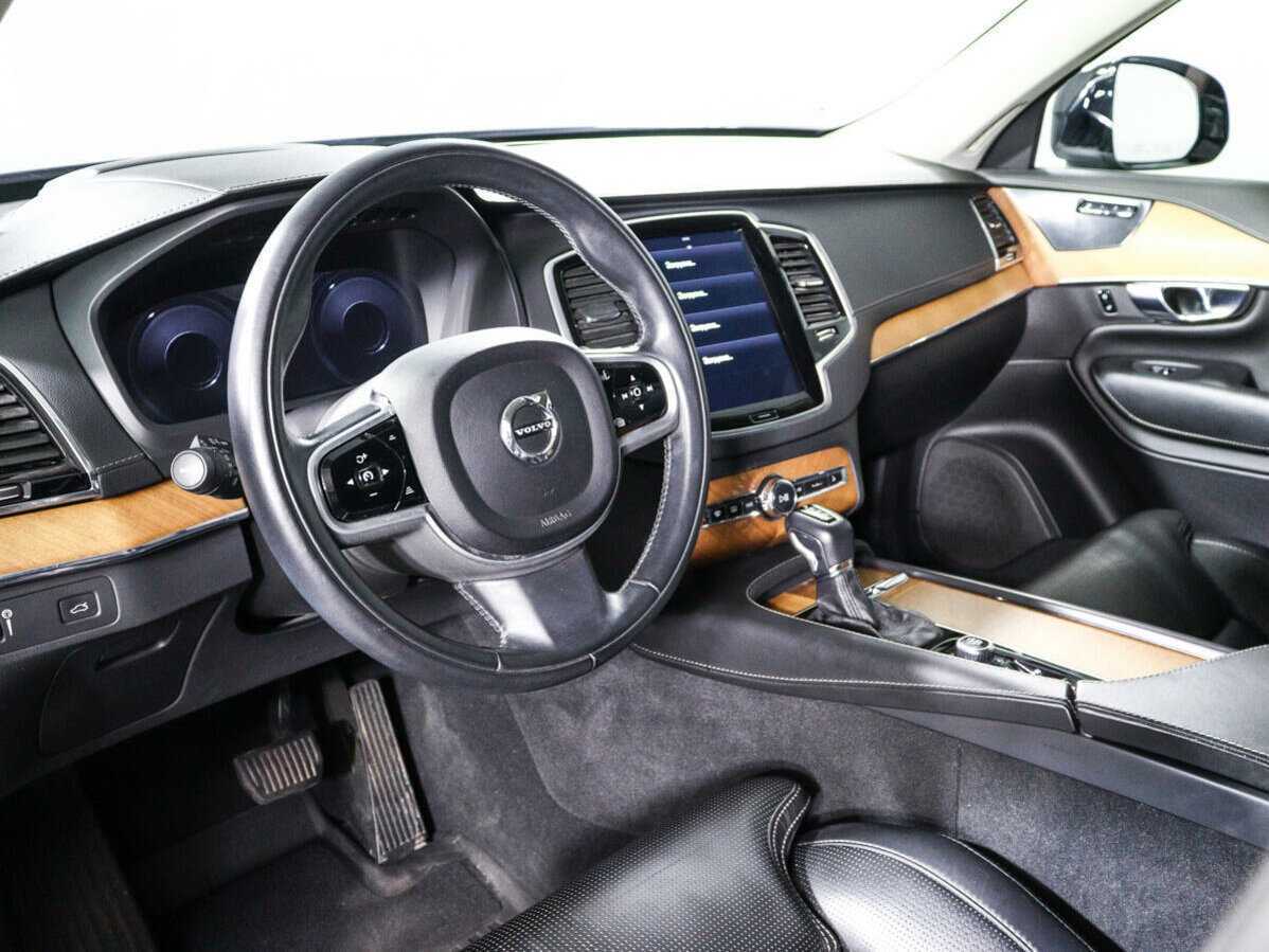 Купить Volvo XC90 с пробегом. Фото: #11
