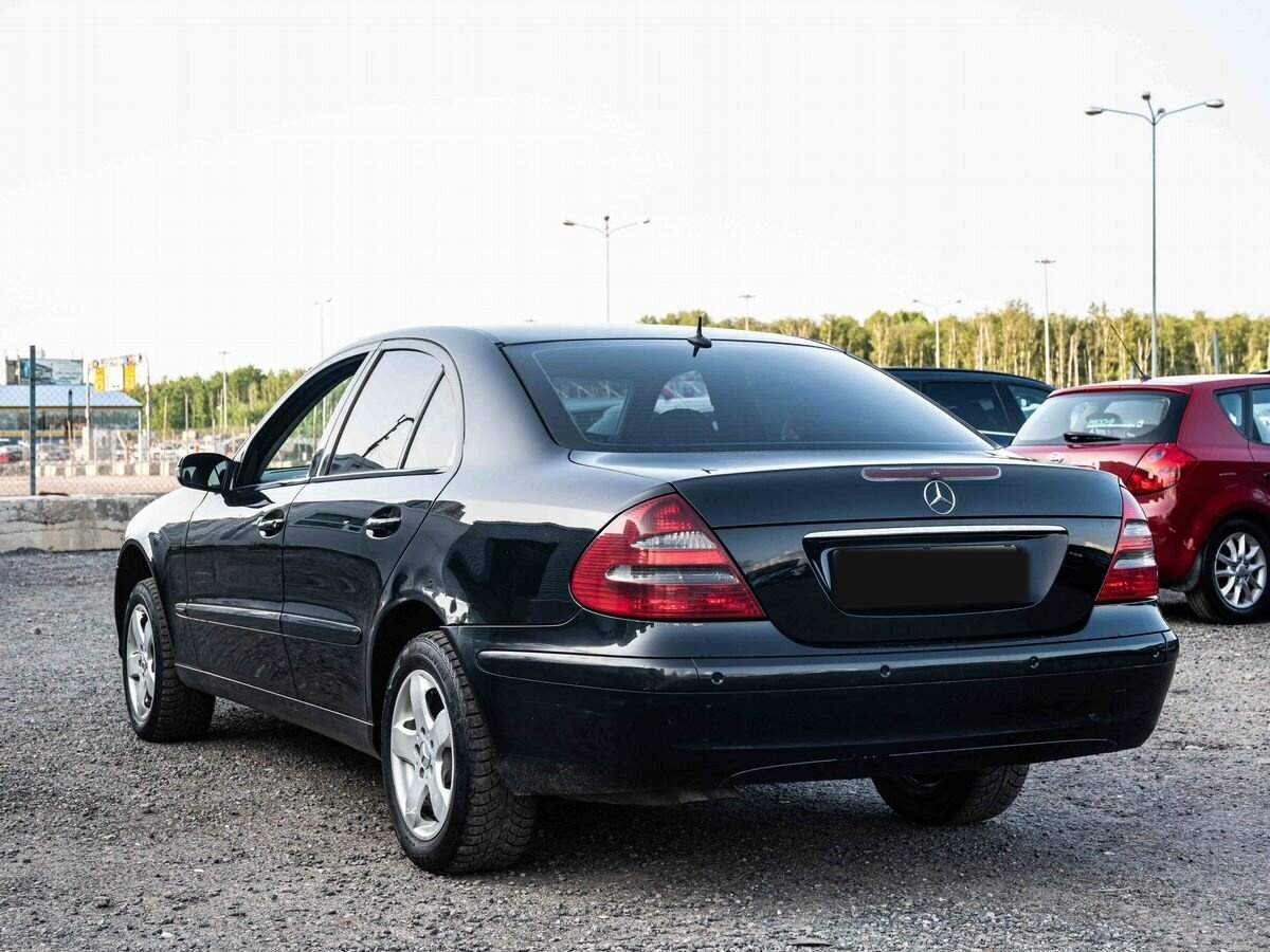 Купить Mercedes-Benz E-Класс с пробегом. Фото: #3
