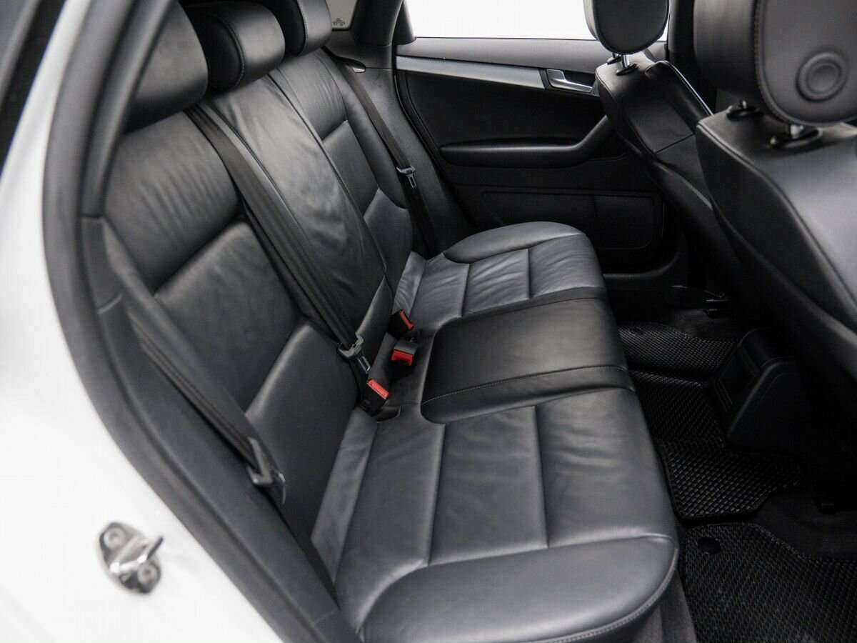 Купить Audi RS 3 с пробегом. Фото: #8