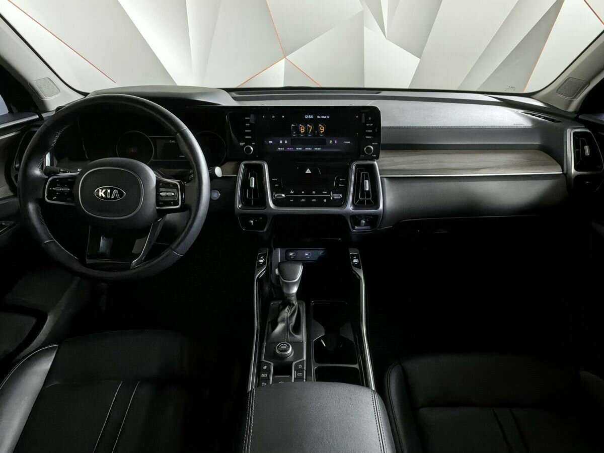 Купить Kia Sorento с пробегом. Фото: #9