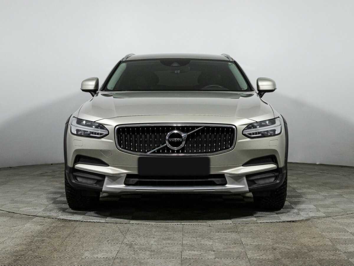 Купить Volvo V90 Cross Country с пробегом. Фото: #1