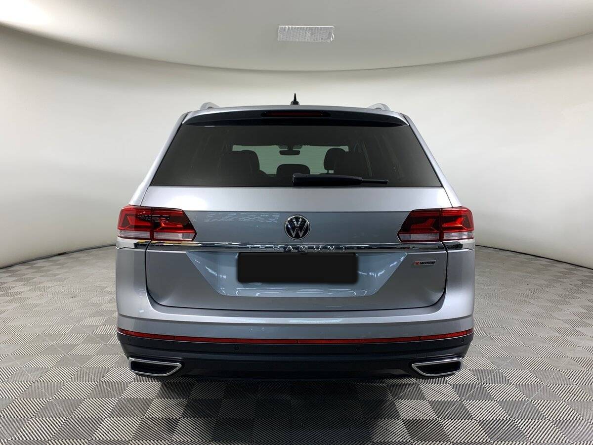 Купить Volkswagen Teramont с пробегом. Фото: #5