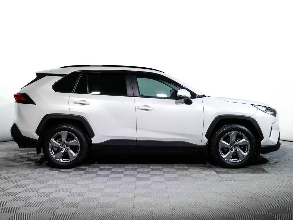 Купить Toyota RAV4 с пробегом. Фото: #3