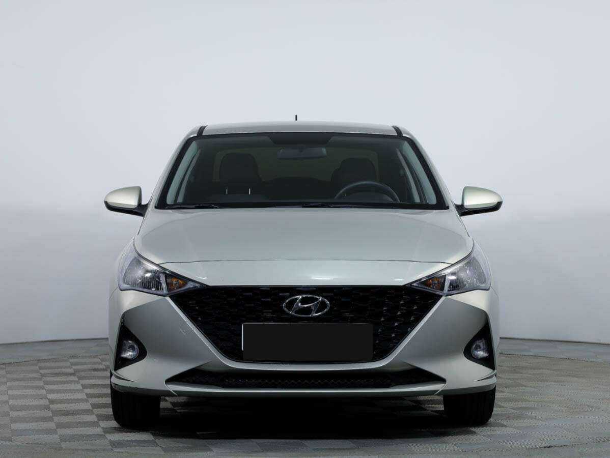 Купить Hyundai Solaris с пробегом. Посмотреть фото