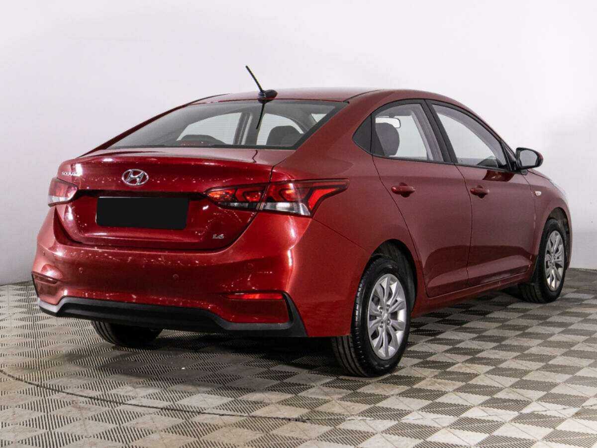 Купить Hyundai Solaris с пробегом. Фото: #4