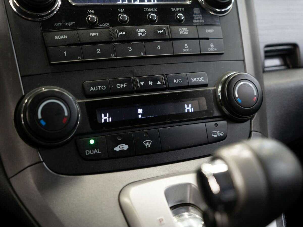 Купить Honda CR-V с пробегом. Фото: #9