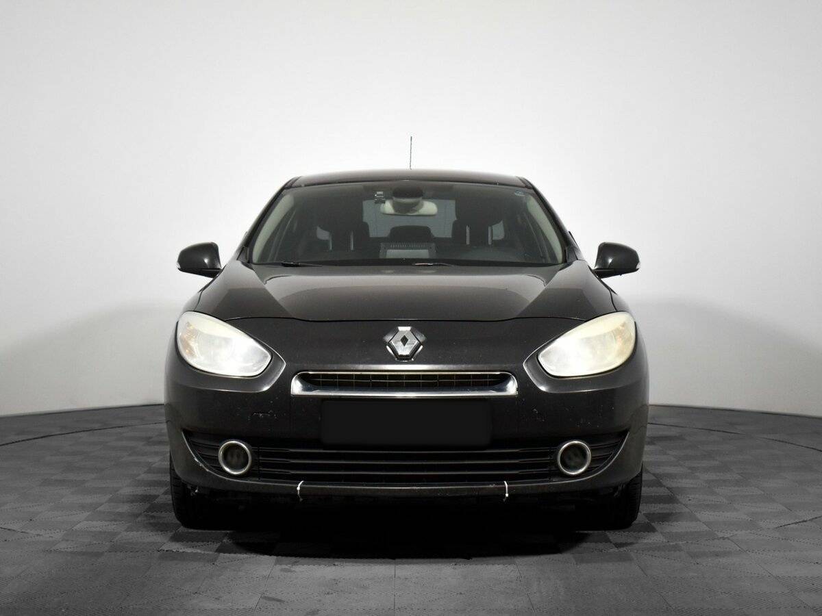 Купить Renault Fluence с пробегом. Фото: #1