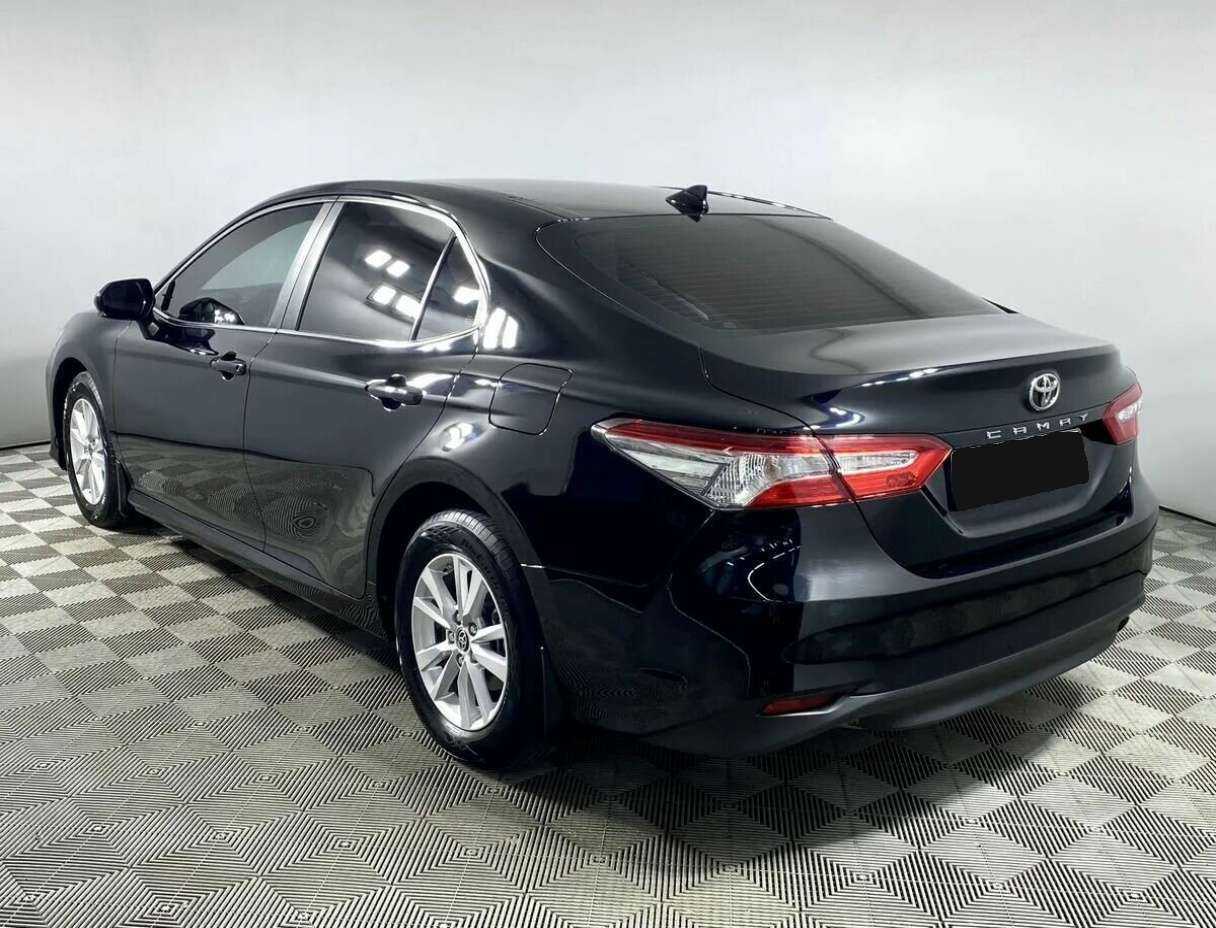 Купить Toyota Camry с пробегом. Фото: #5