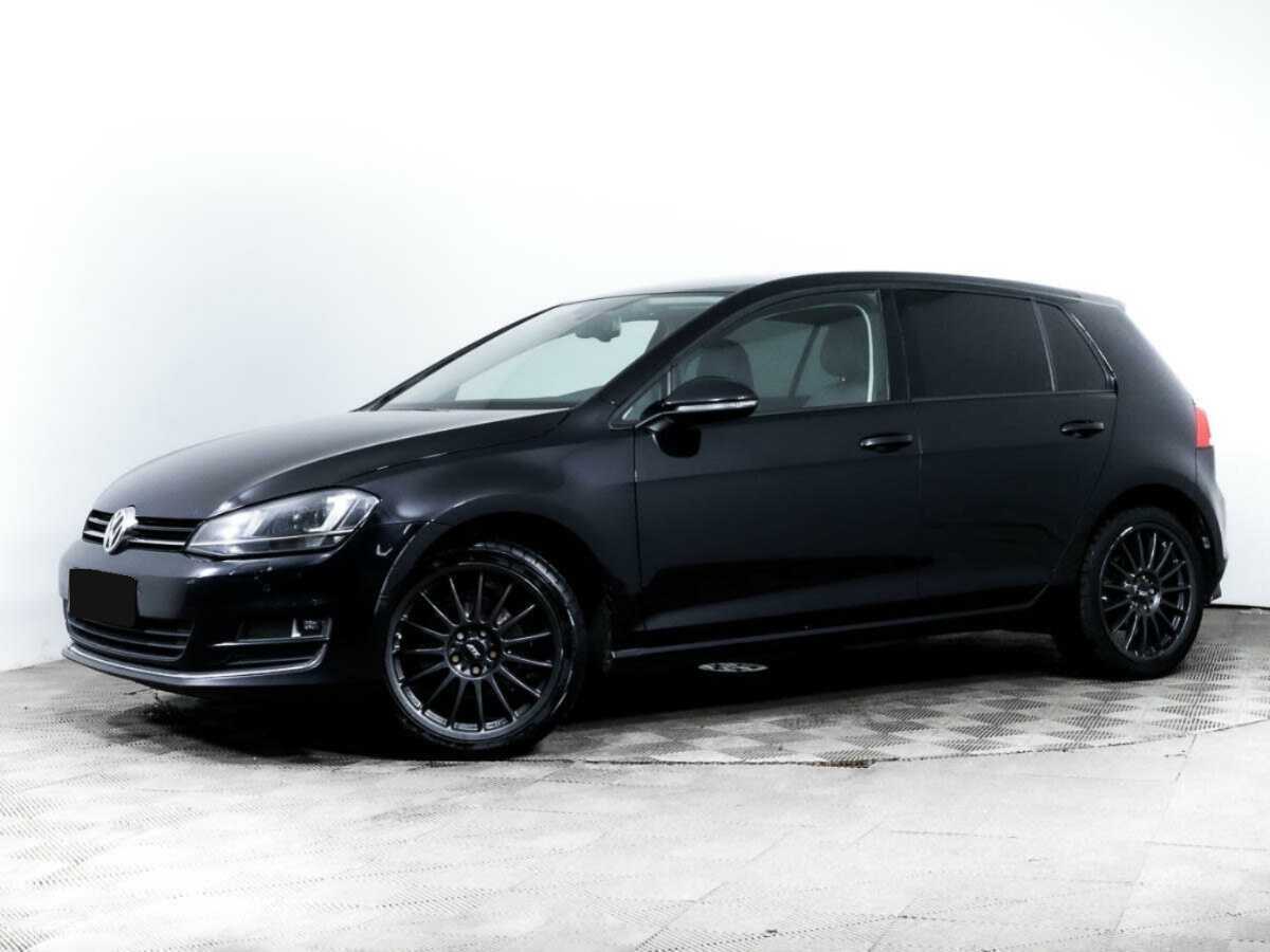 Купить Volkswagen Golf с пробегом. Посмотреть фото