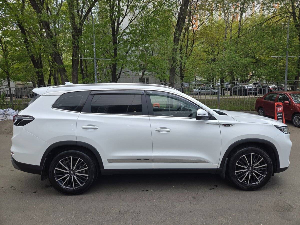 Купить Chery Tiggo 8 Pro с пробегом. Фото: #4