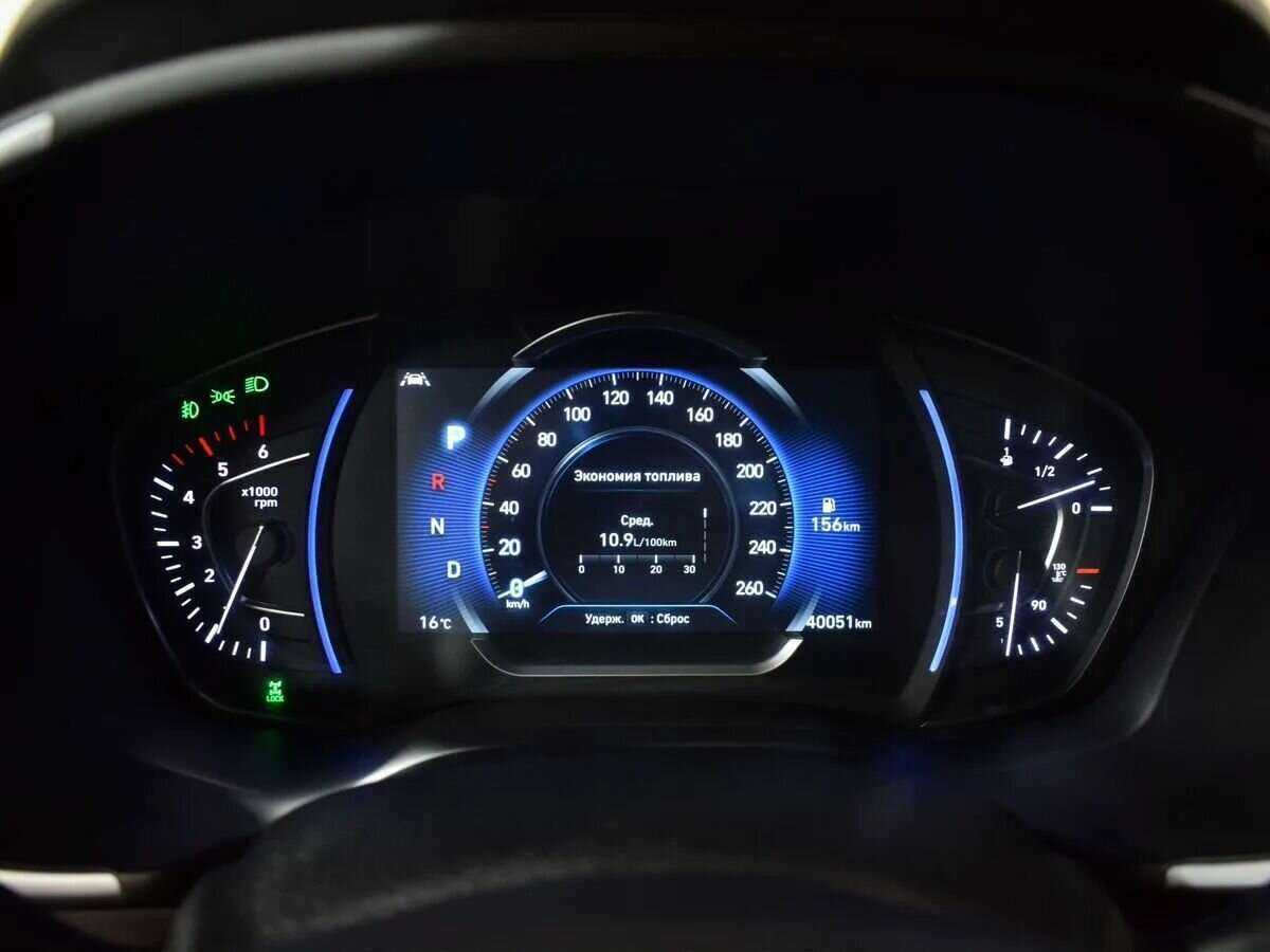 Купить Hyundai Santa Fe с пробегом. Фото: #15