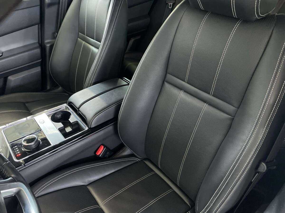 Купить Land Rover Range Rover Velar с пробегом. Фото: #16