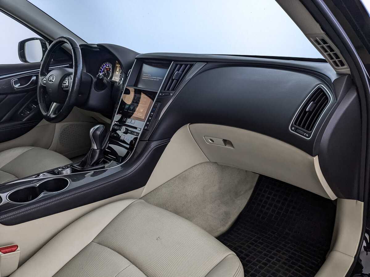 Купить Infiniti Q50 с пробегом. Фото: #12
