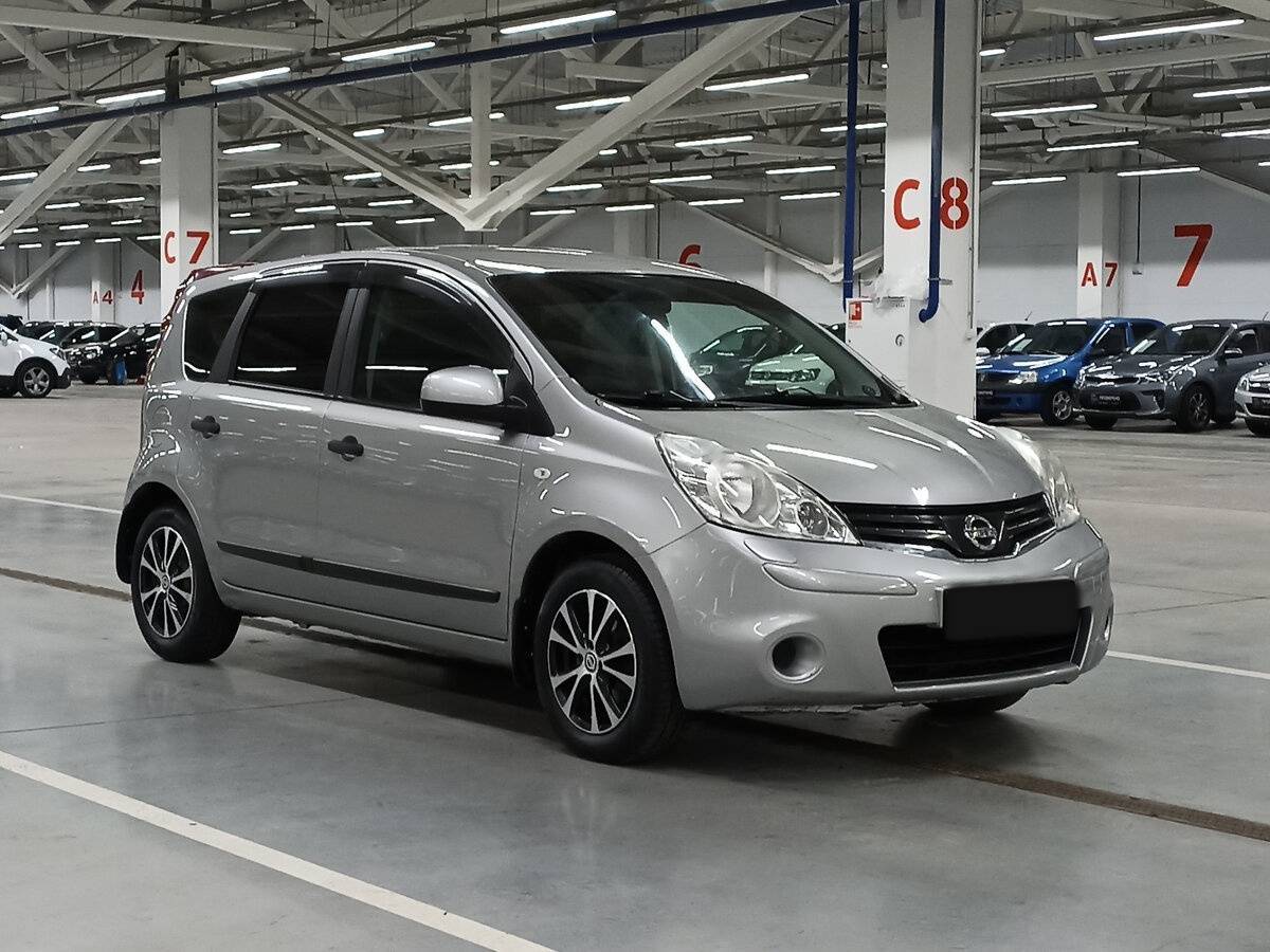 Купить Nissan Note с пробегом. Фото: #2