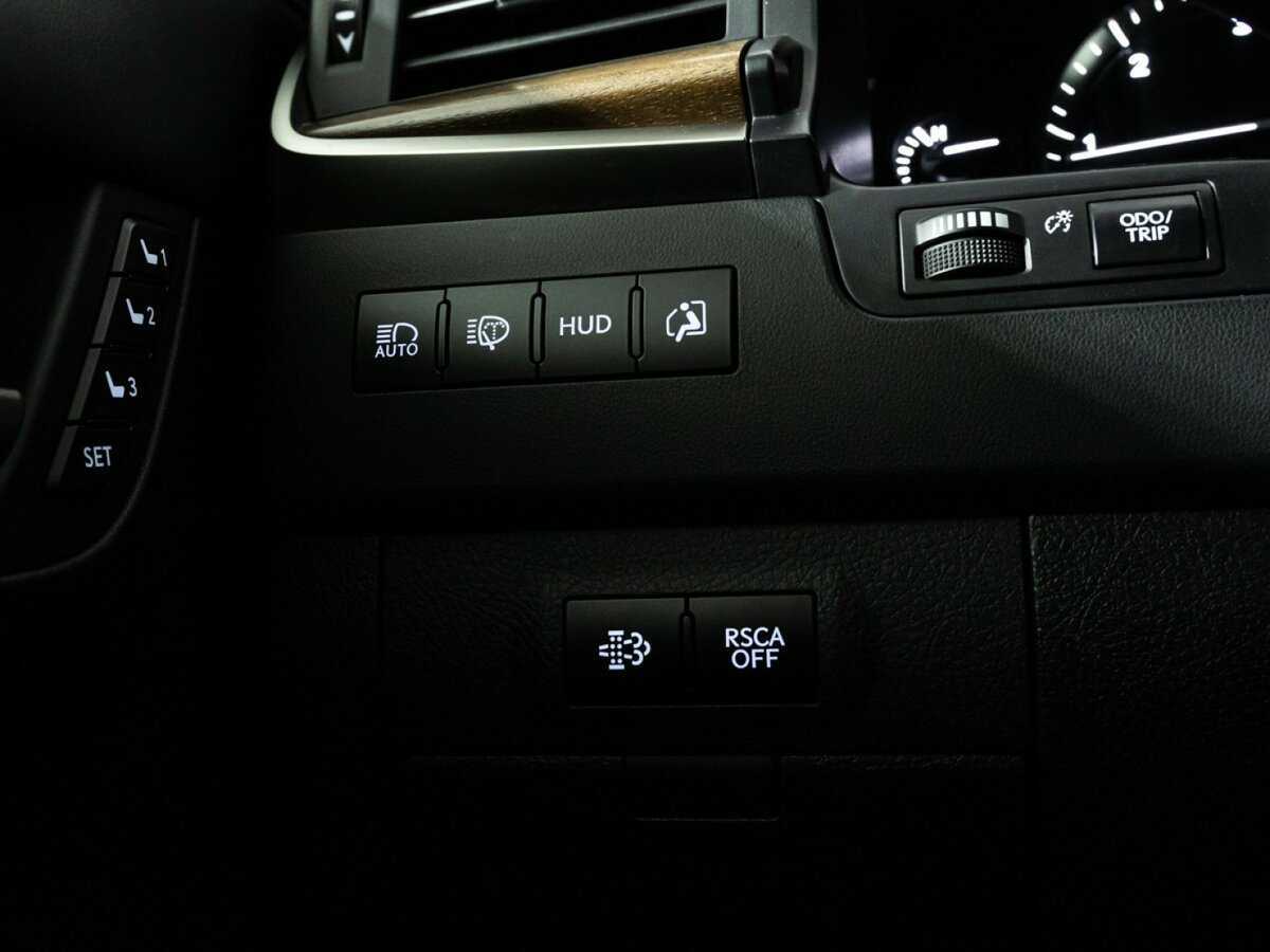Купить Lexus LX с пробегом. Фото: #25