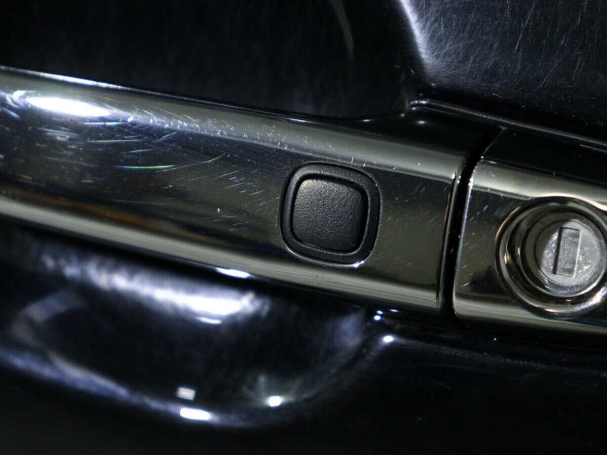 Купить Toyota Highlander с пробегом. Фото: #12