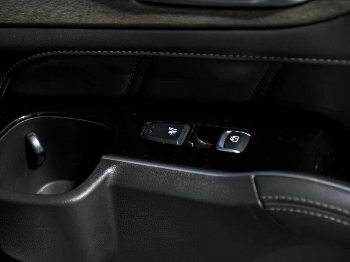 Купить Kia Sorento с пробегом. Фото: #16