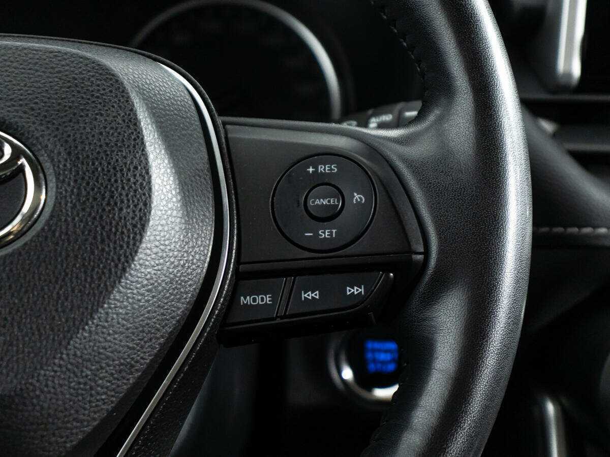 Купить Toyota RAV4 с пробегом. Фото: #21