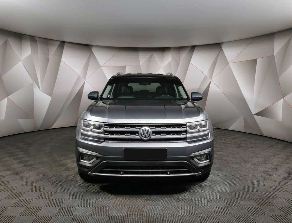 Купить Volkswagen Teramont с пробегом. Фото: #6