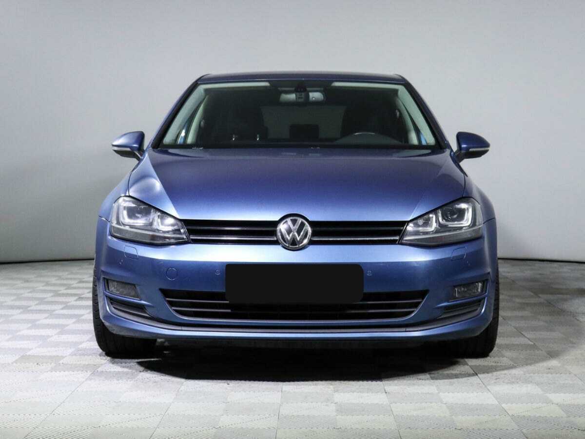 Купить Volkswagen Golf с пробегом. Фото: #1