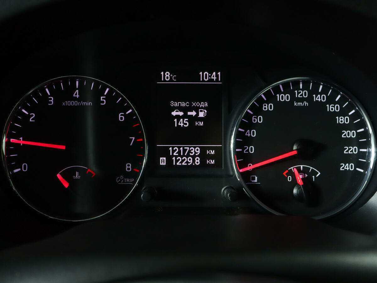 Купить Nissan X-Trail с пробегом. Фото: #10