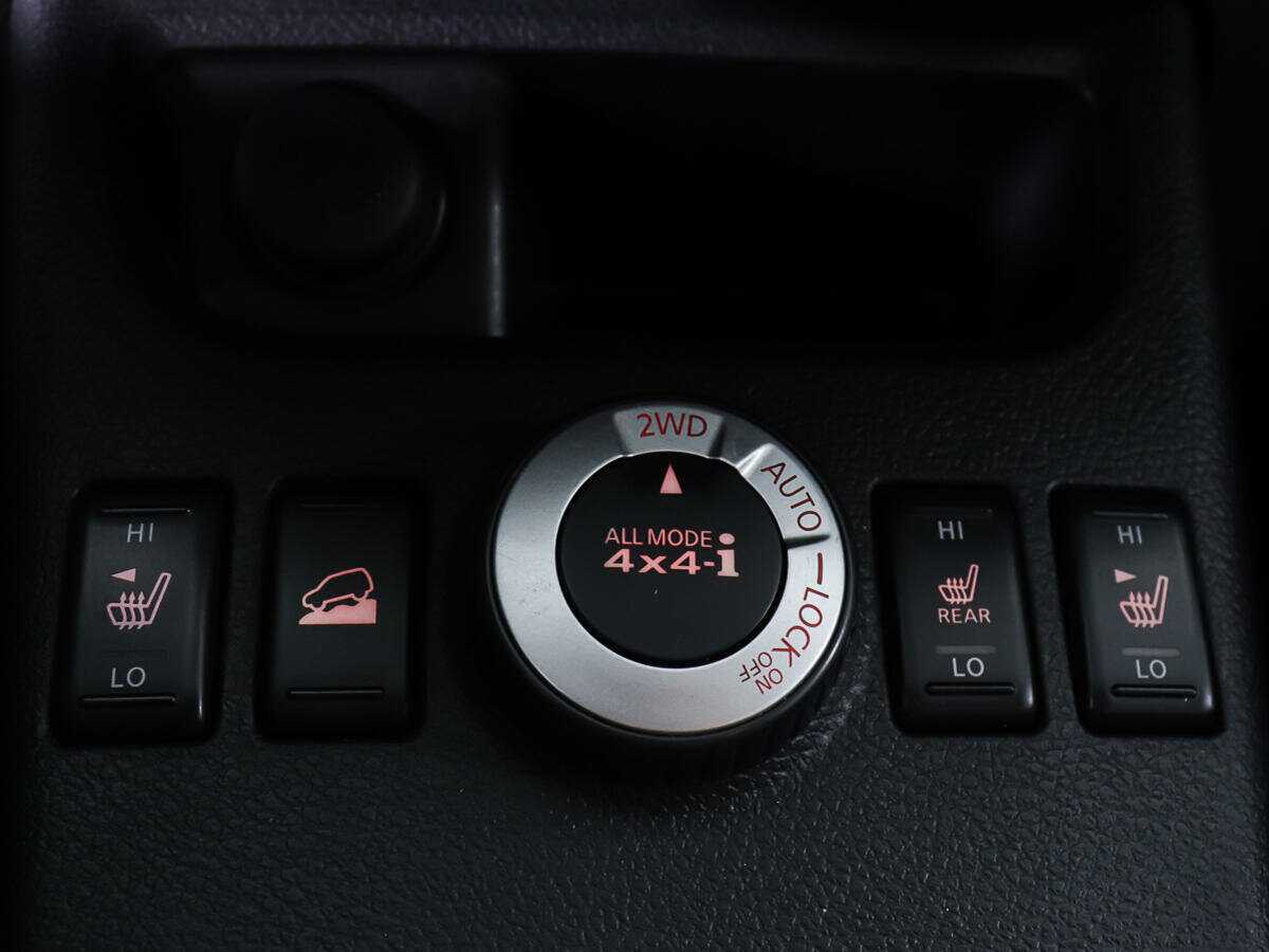 Купить Nissan X-Trail с пробегом. Фото: #18